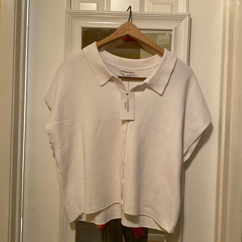 Calvin Klein  Top